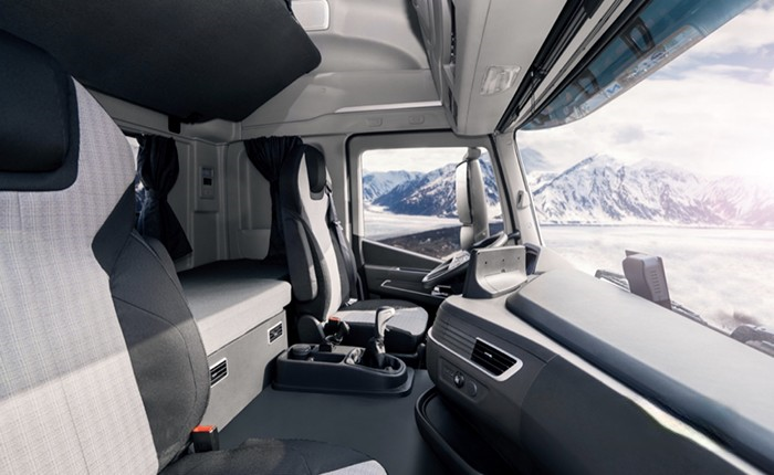 上汽紅巖,杰獅H6,載貨車