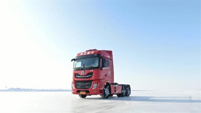 極限冰面的穩定制動