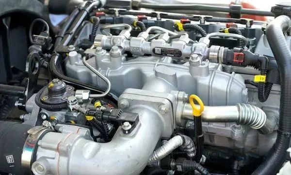 福田瑞沃工程車，X-Truck金剛S1，新藍牌，國六