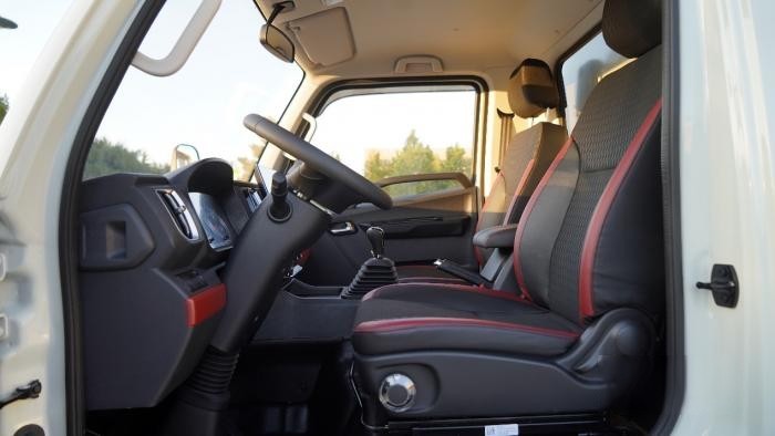 第八屆發(fā)現(xiàn)信賴“智能?舒適運(yùn)輸小卡”為何會(huì)被福田領(lǐng)航S1斬獲?