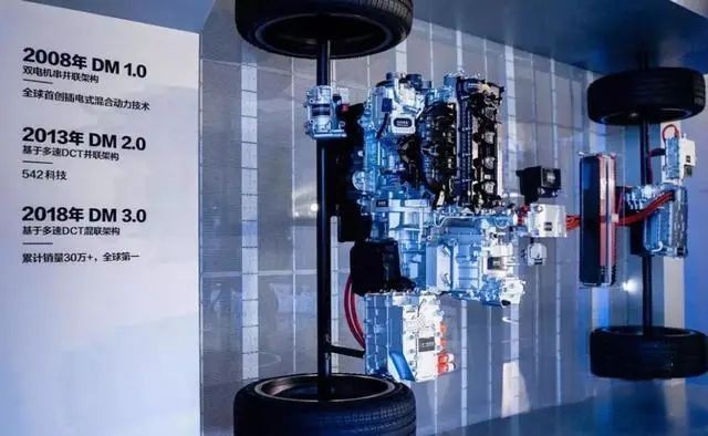 為什么說卡車司機(jī)更適合買混動卡車？飛碟HW5給你答案