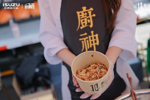 十年新愿,初心未改,翼放輕卡加速新征程