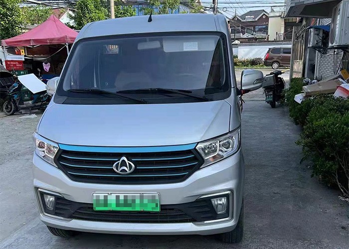 第一次買貨車就選擇了長安跨越，張阿斌選車的方式是信賴！