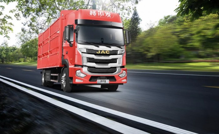 江淮格爾發(fā)4×2載貨車(chē)盛夏出擊,吃瓜群眾有福了!