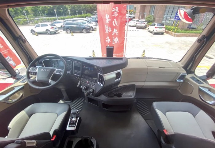 江淮星耀,創富伙伴!江淮星耀X7重磅上市!