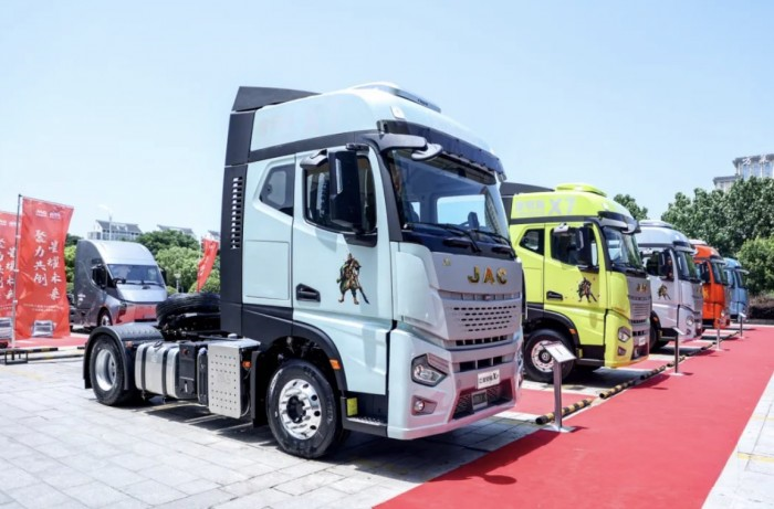 江淮星耀,創富伙伴!江淮星耀X7重磅上市!