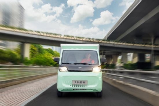 末端城配車怎么選？北汽雷馳新能源MINI卡好看又好開