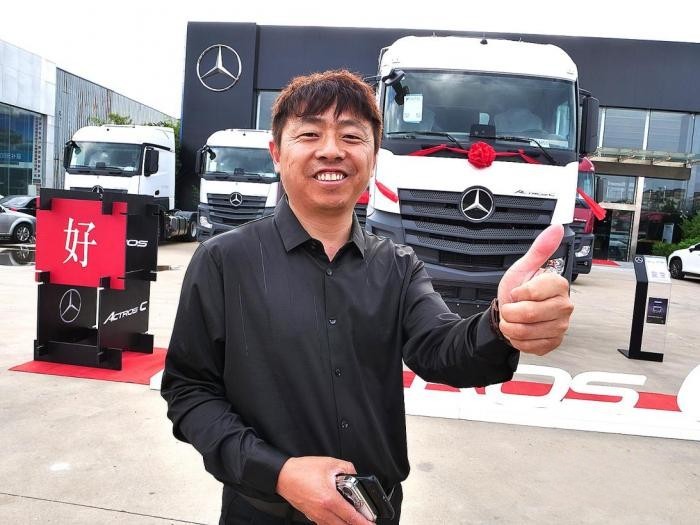 6輛奔馳只是起步 王家強的目標是“奔馳車隊”