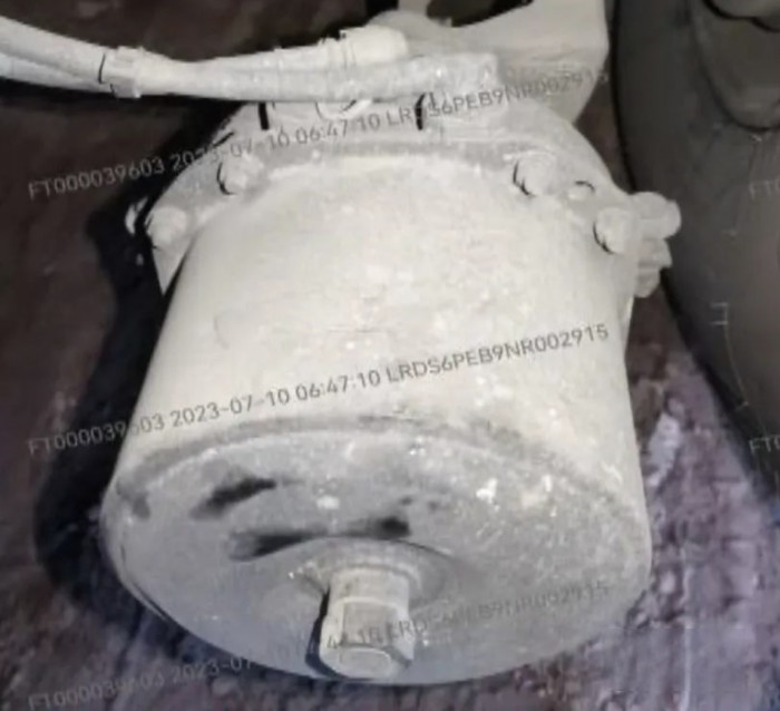 青藏雨夜救援,歐曼人不懼艱險(xiǎn)!