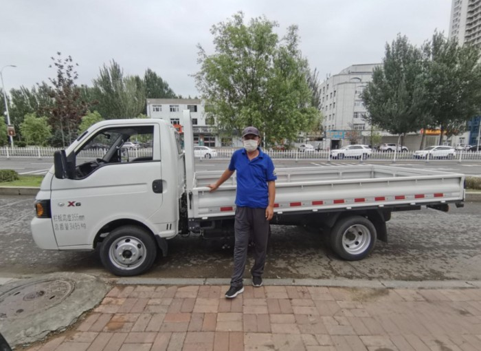 拉水果一車“兩”用，江淮1卡愷達是他的“解悶”神器