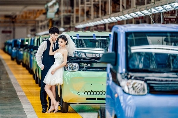 多維度強(qiáng)勢(shì)曝光，北汽雷馳七夕活動(dòng)引多家媒體“圍觀”