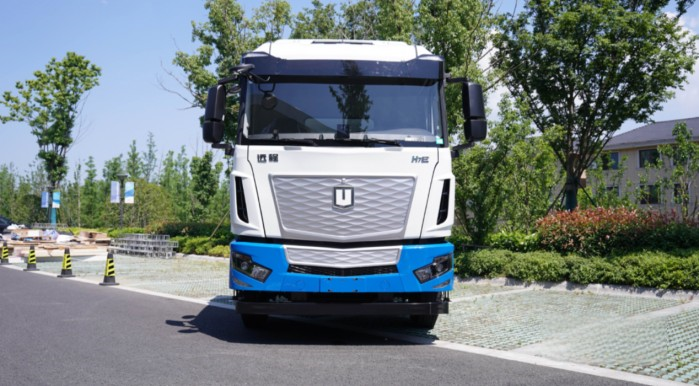 引領高效綠運 遠程H7E純電牽引車助力行業(yè)零碳升級