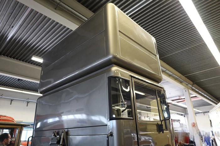 如果有人需要一個徹底放松的地方，那這時第三個元素：臥鋪艙就出現了。