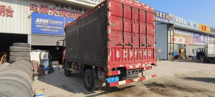 走最難最險的路！他與解放虎VH在“掛壁公路”上盤旋